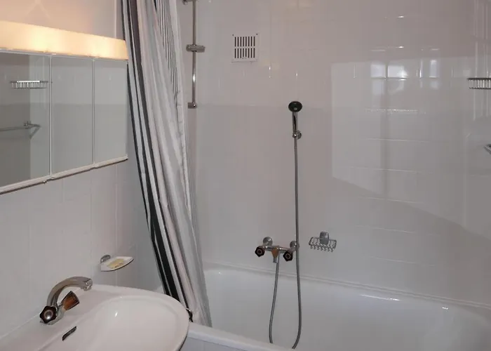 Christiania 2 F7 By Interhome